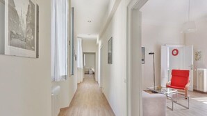 Unclassified image, 4 of 20, button - San Vittore 80800, Modern 2 Br Flat By Halldis (Milan)