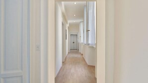 Unclassified image, 5 of 20, button - San Vittore 80800, Modern 2 Br Flat By Halldis (Milan)