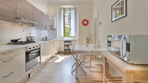 Unclassified image, 2 of 20, button - San Vittore 80800, Modern 2 Br Flat By Halldis (Milan)