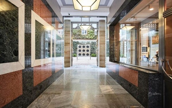 Interior - Beltrade a Luxury 1 Br Apartment By Halldis (Milan)