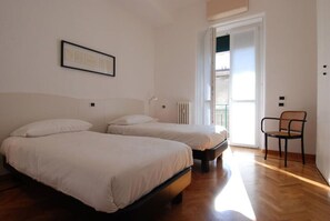 2 Schlafzimmer, Bügeleisen/Bügelbrett, Reisekinderbett, kostenloses WLAN