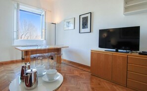 Interior - Conca Del Naviglio 2915, 2 Br Flat With Balcony By Halldis (Milan)