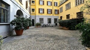 Exterior - Como, Modern 1 Br Apartment In Corso Como By Halldis (Milan)