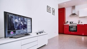 Interior - Fiuggi, Cozy 2 Br Apt By Halldis (Milan)