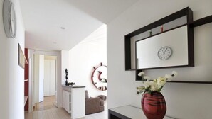 Interior - Garigliano, Large And Cozy Apt By Halldis (Milan)