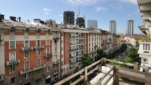 Property grounds - Garigliano, Large And Cozy Apt By Halldis (Milan)
