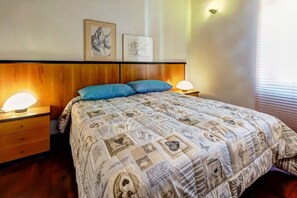 2 Schlafzimmer, Reisekinderbett, kostenloses WLAN