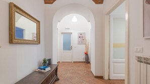 Interior - Merulana House, Lovely 3 Br Apartment By Halldis (Rome)