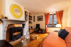 1 bedroom, iron/ironing board, free WiFi