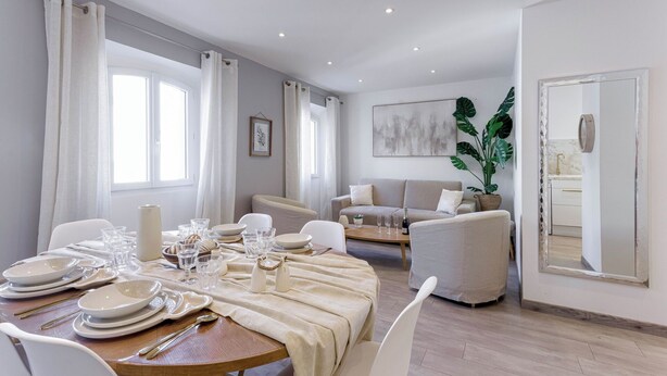 Dining - Apartment in Cannes with 3 bedrooms sleeps 7 (Cannes)