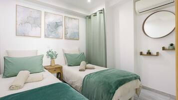 2 bedrooms, iron/ironing board, travel crib, free WiFi