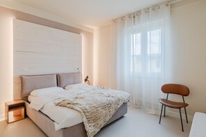1 chambre, fer et planche à repasser, Wi-Fi gratuit, draps fournis