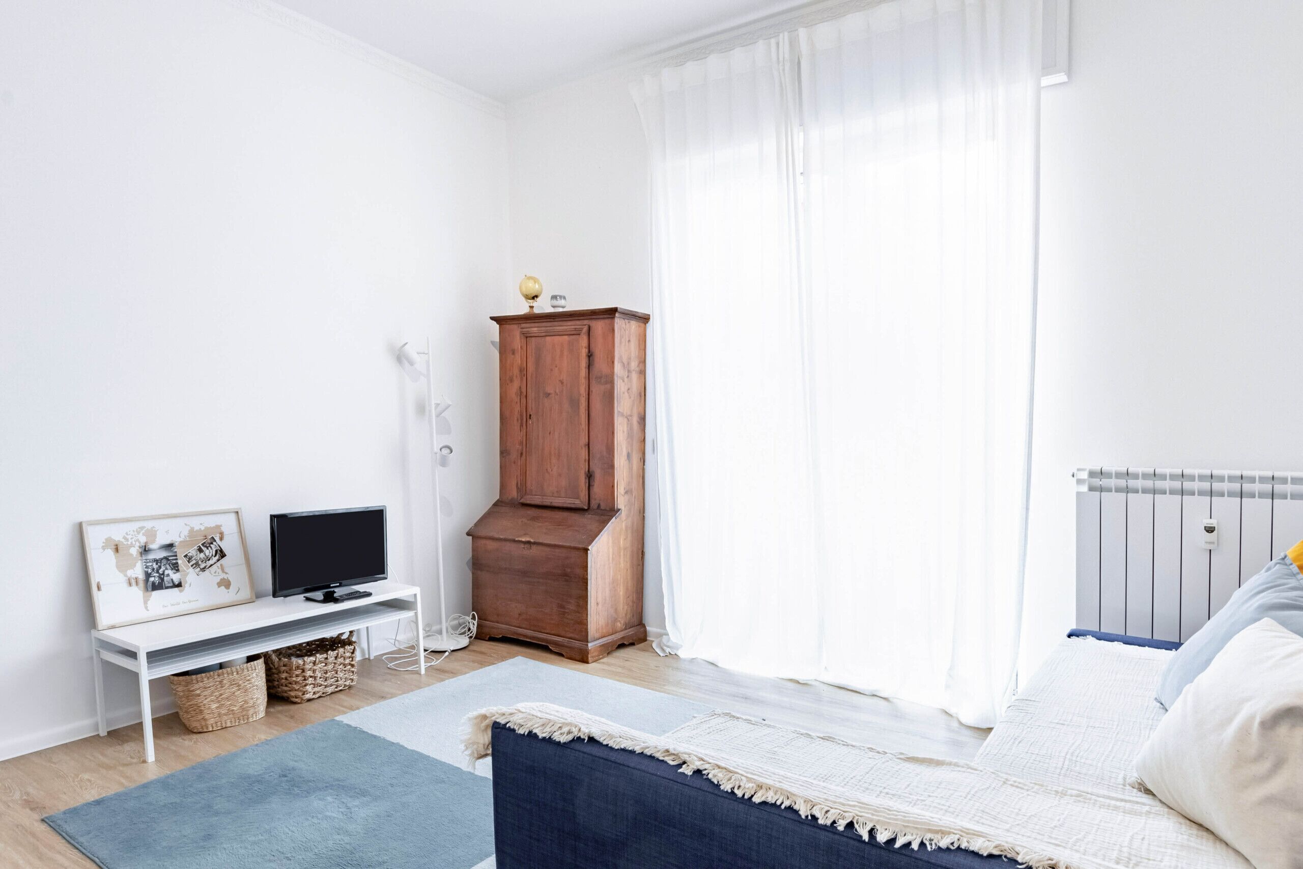 Bügeleisen/Bügelbrett, kostenloses WLAN, Bettwäsche