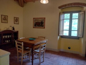 Apartment, 2 Schlafzimmer, Raucher | Speisen