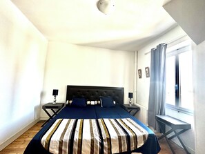 1 makuuhuone, tallelokero huoneessa, vauvan matkasänky, ilmainen Wi-Fi