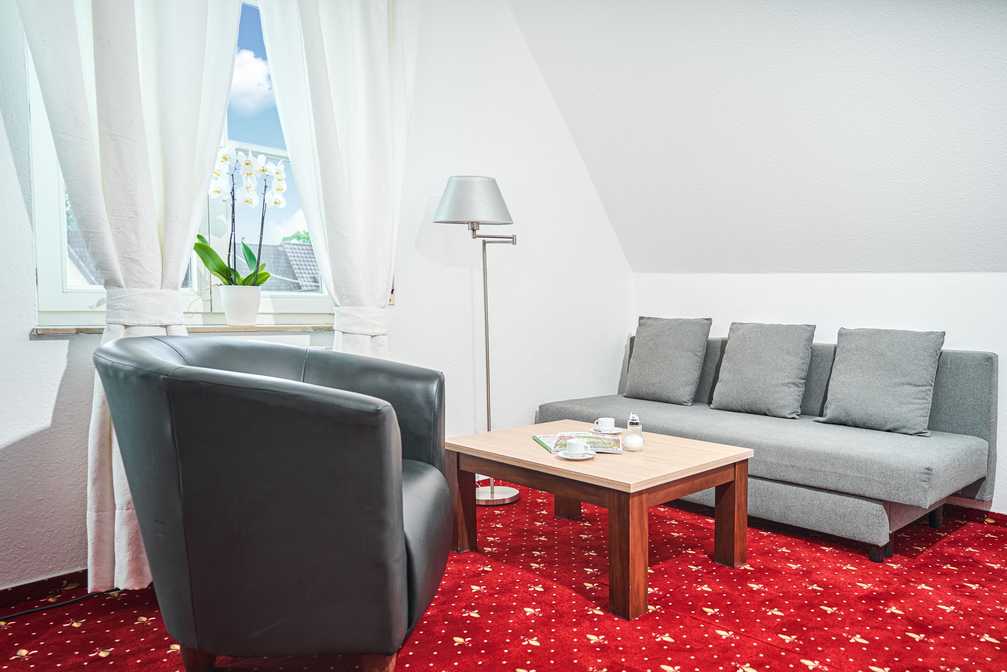 Apartment | Wohnbereich | Fernseher