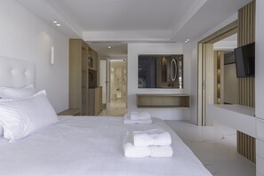 5 chambres, fer et planche à repasser, lit parapluie, Wi-Fi gratuit