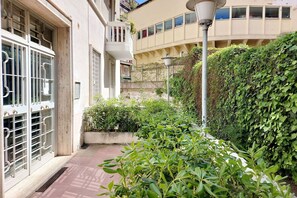 Exterior detail - Livorno, Apartment - 5 Min Walk From Piazza Bologna By Halldis (Rome)