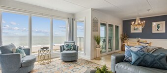 Top-Floor Oceans of Amelia Condo with New Updates!