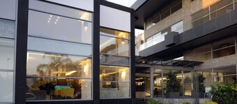 Pearl Residences - Tahitian Pearl Residence