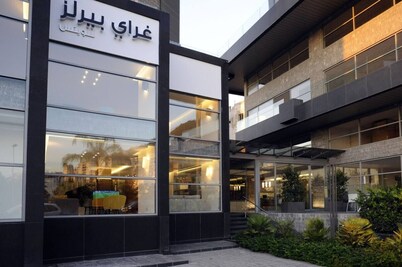 Pearl Residences - Tahitian Pearl Residence