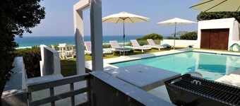 Tranquil beachfront Villa