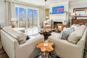 DVD-spiller og stereoanlegg