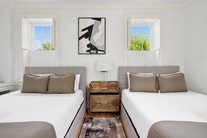 5 chambres, fer et planche à repasser, accès Internet
