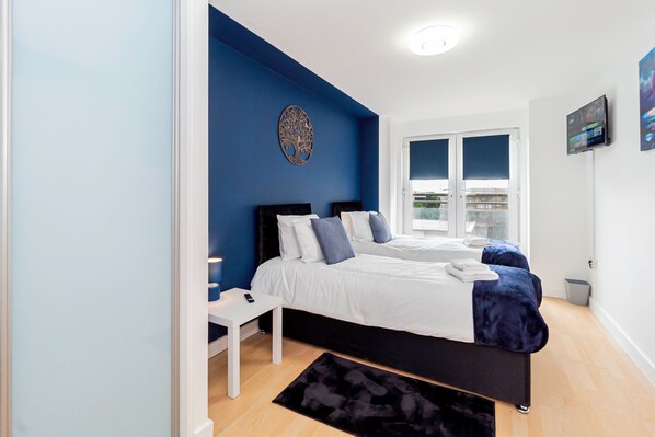 2 bedrooms, iron/ironing board, travel cot, free WiFi