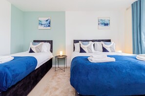 4 bedrooms, desk, iron/ironing board, WiFi