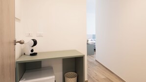 ห้องคลาสสิกทริปเปิล | โต๊ะทำงาน, ห้องเก็บเสียง, เตารีด/โต๊ะรีดผ้า, Wi-Fi ฟรี