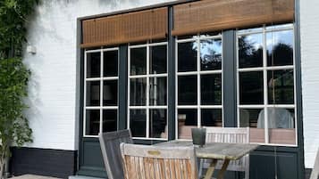 House | 2 bilik tidur, Internet