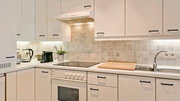 Apartment | 2 bedrooms, Internet