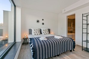 Apartment - Spacious 3 Bedroom Apartment With Private Garage (Knokke-Heist)