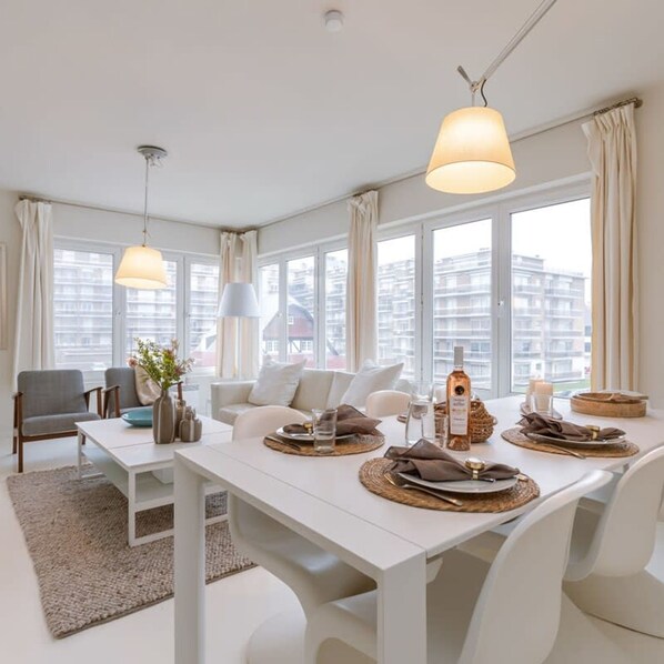 公寓 | 2 間臥室、網路服務