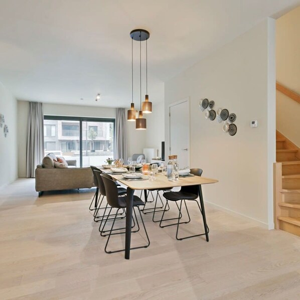 House | 3 bedrooms, Internet