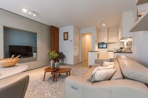 Apartment | 2 bedrooms, Internet - Comfortable 2 Bedroom Apartment With Sea-view (Knokke-Heist)