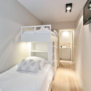 2 bedrooms, Internet