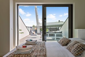 6 chambres, Internet