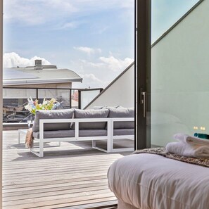 6 chambres, Internet