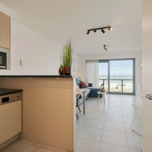 1 bedroom, Internet - Cosy Apartment With Amazing Beach View (Ostend)