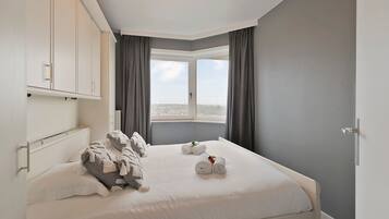 Apartment | 2 bedrooms, Internet