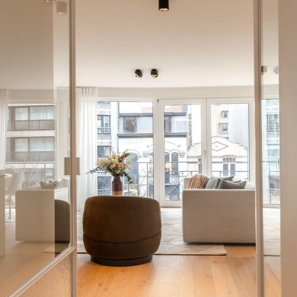 3 bedrooms, Internet - Delux Renovated Apartment in the Heart of Knokke (Knokke-Heist)