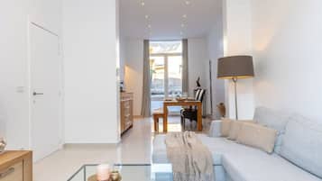 Apartment | 2 bedrooms, Internet