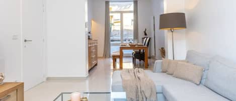 Apartment | 2 bedrooms, Internet