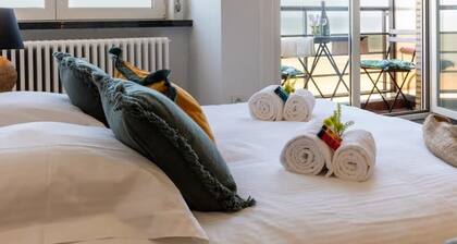 Beautiful Spacious Studio With Frontal sea View