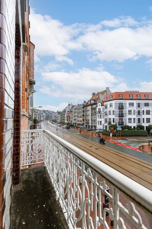 Apartment - Authentic Townhouse Near the Beach of Blankenberge (Blankenberge)
