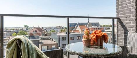 Apartment | 3 bedrooms, Internet