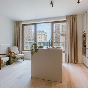 Apartment - Beautiful Apartment With Parking Close to the sea (Ostend)