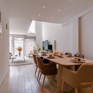 3 bedrooms, Internet - Lovely and Spacious Apartment on top Location (Knokke-Heist)